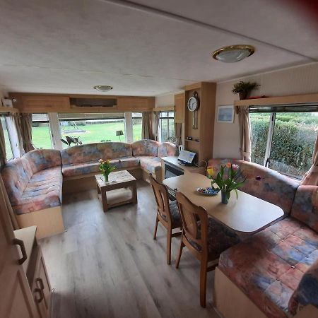 Mulder'S Vakantiehuis, Jaarplaats 108 Op Recreatiepark De Tien Heugten Schoonloo ภายนอก รูปภาพ