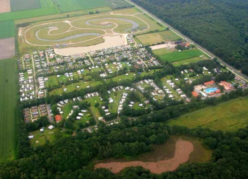 Mulder'S Vakantiehuis, Jaarplaats 108 Op Recreatiepark De Tien Heugten Schoonloo ภายนอก รูปภาพ