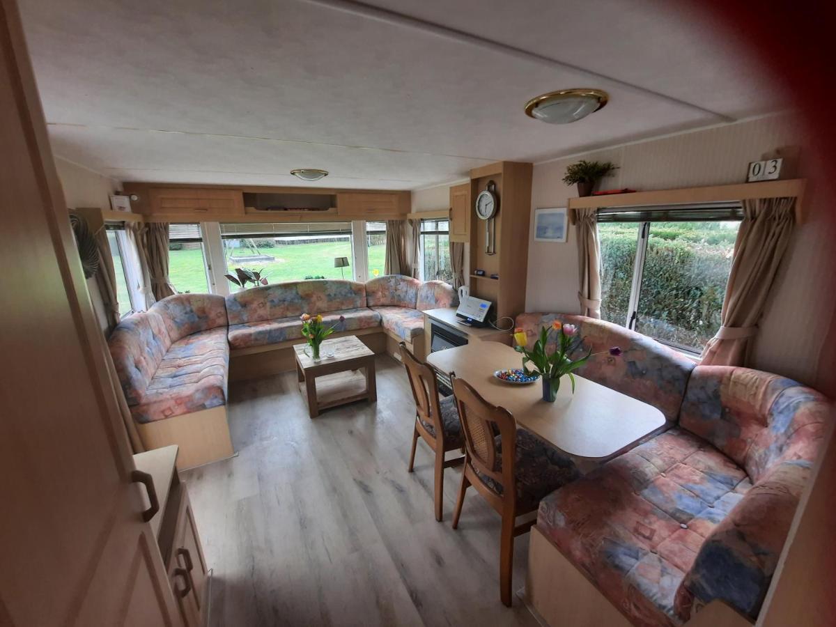 Mulder'S Vakantiehuis, Jaarplaats 108 Op Recreatiepark De Tien Heugten Schoonloo ภายนอก รูปภาพ